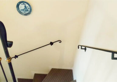 壁付け手すりの設置